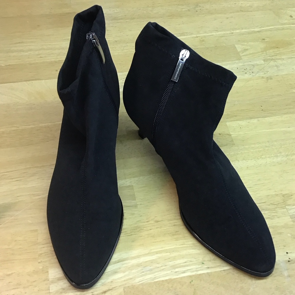 Elegant Black Ankle Boots
